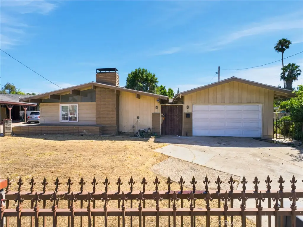 15044 Bahama Street, San Fernando Valley, CA 91343 - #1