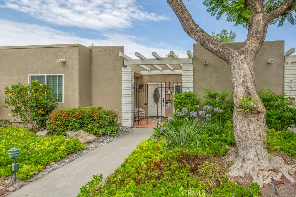 2044 Via Mariposa E #B, Laguna Woods, CA 92637 - #1