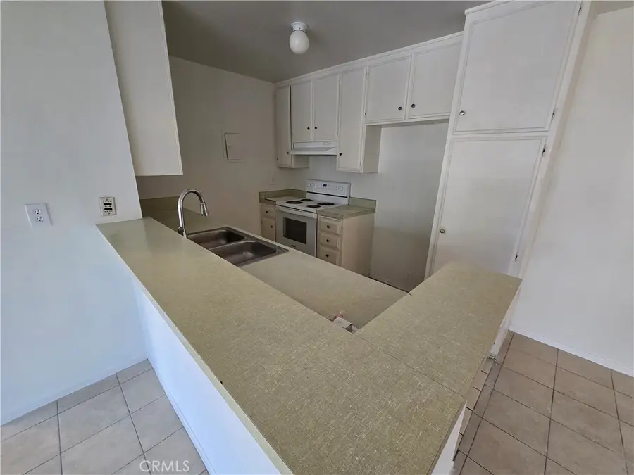 2501 W Sunflower #F4, Santa Ana, CA 92704 - #2