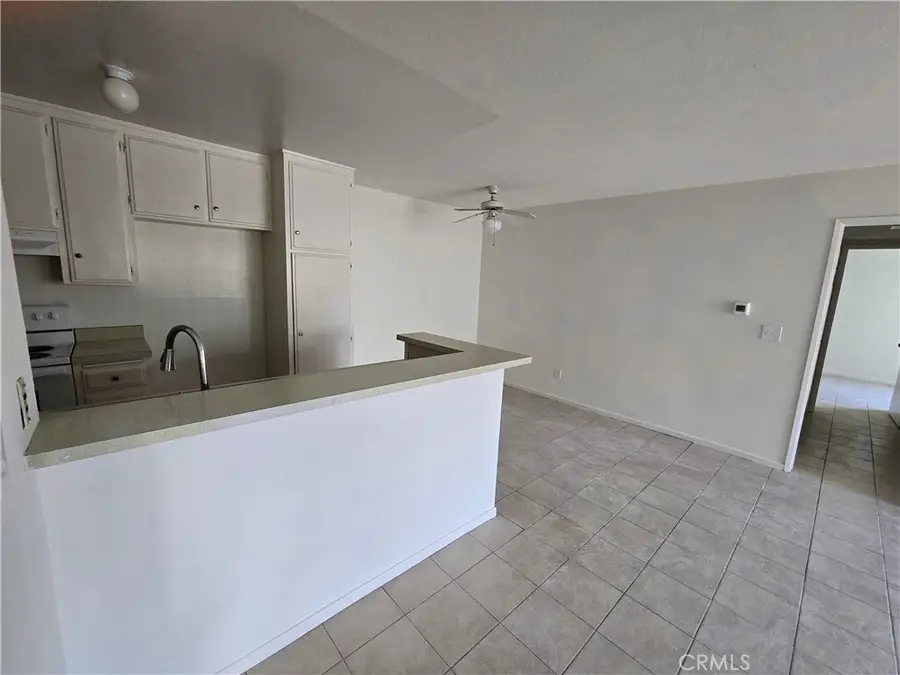 2501 W Sunflower #F4, Santa Ana, CA 92704 - #3