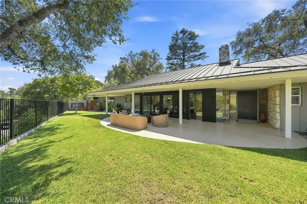 3608 Hampstead Road, La Canada Flintridge, CA 91011 - #1