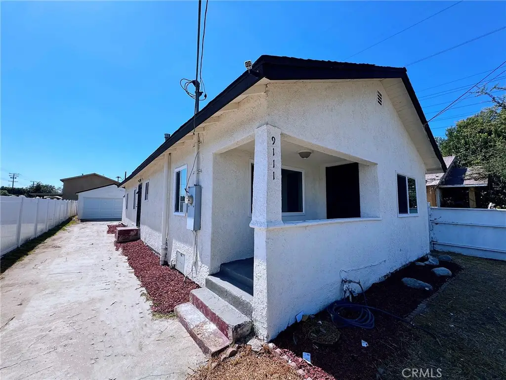 9111 Bandera Street, Los Angeles, CA 90002 - #1