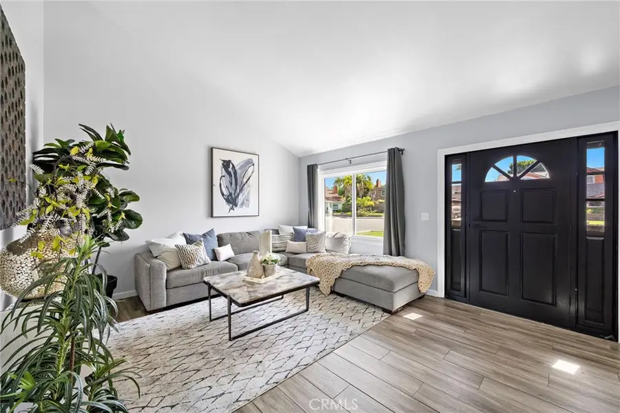 16303 Mount Islip Circle, Fountain Valley, CA 92708 - #3