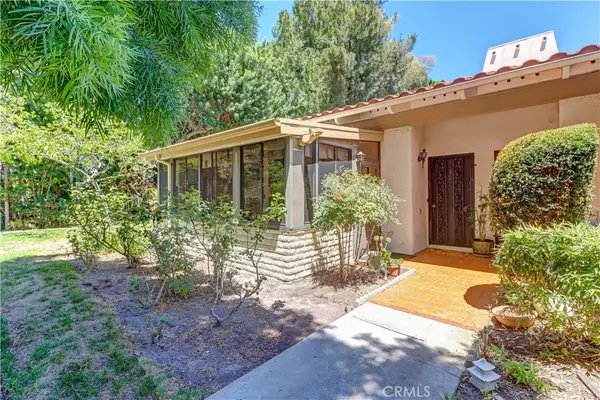 2359 Via Mariposa E #C, Laguna Woods, CA 92637