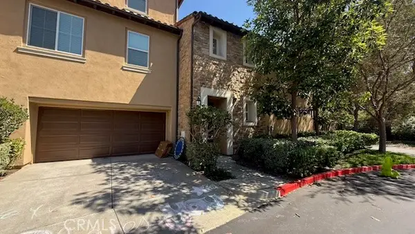 231 Lonetree, Irvine, CA 92603