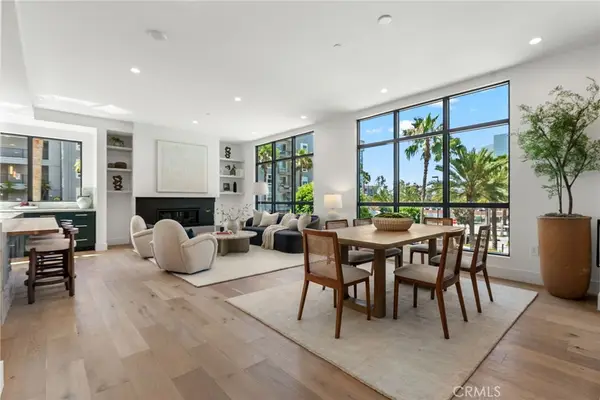4251 Uptown Newport Drive #2, Newport Beach, CA 92660