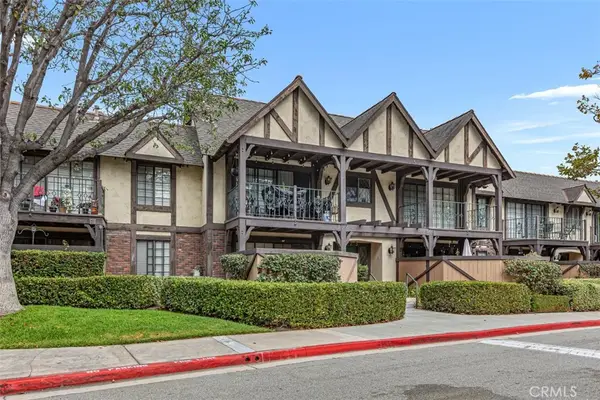 3673 S Bear Street #C, Santa Ana, CA 92704
