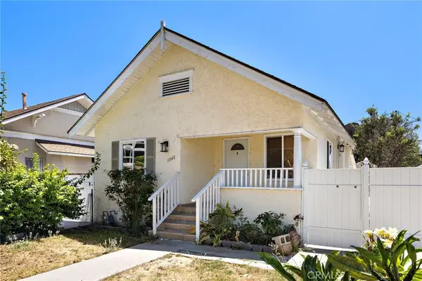 1040 W 3rd, Santa Ana, CA 92703