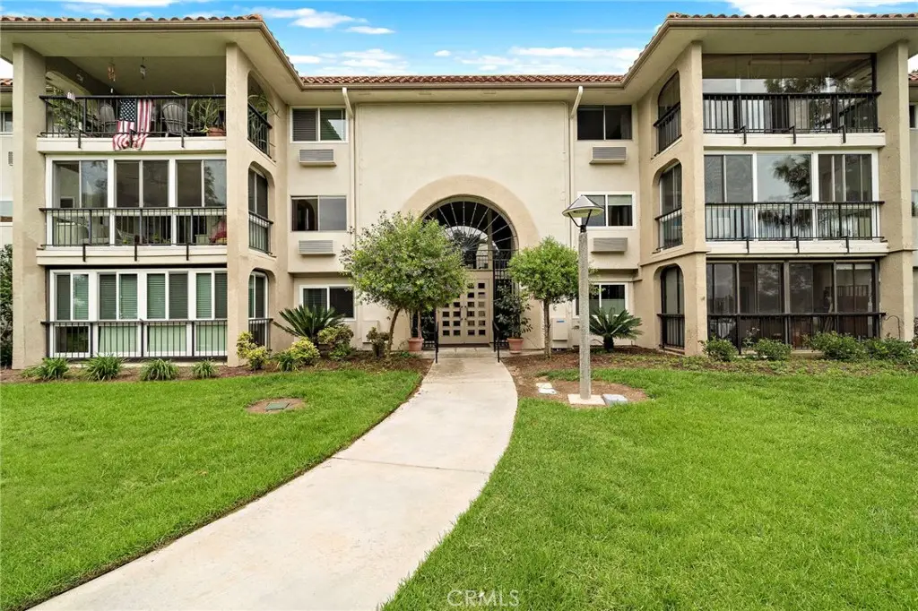 3244 San Amadeo #2A, Laguna Woods, CA 92637 - #1