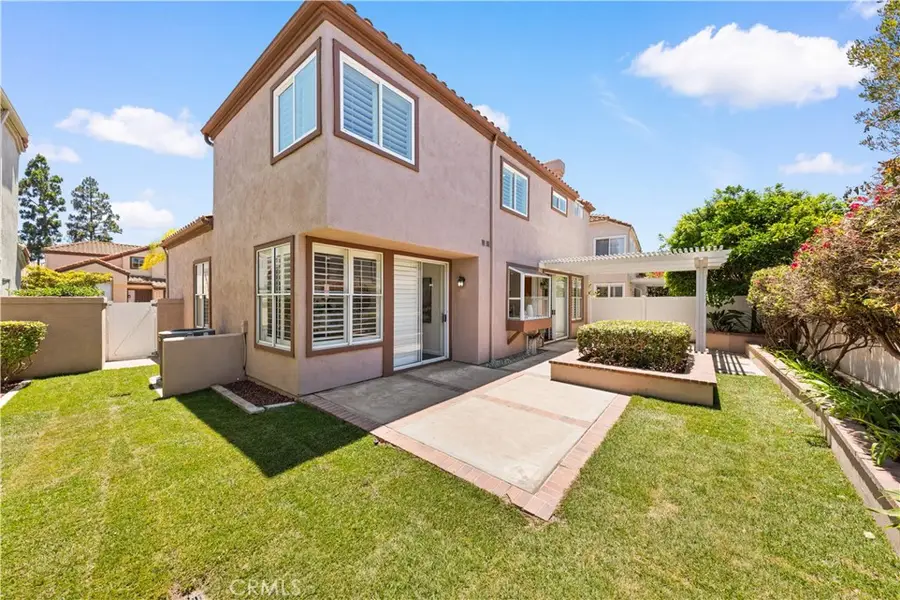 9 Terraza, Irvine, CA 92614 - #3