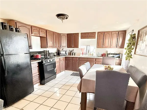2250 W Darby #24, San Bernardino, CA 92407