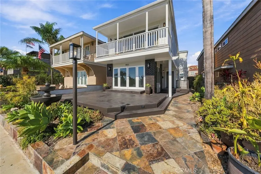 803 Frankfort Avenue, Huntington Beach, CA 92648 - #3