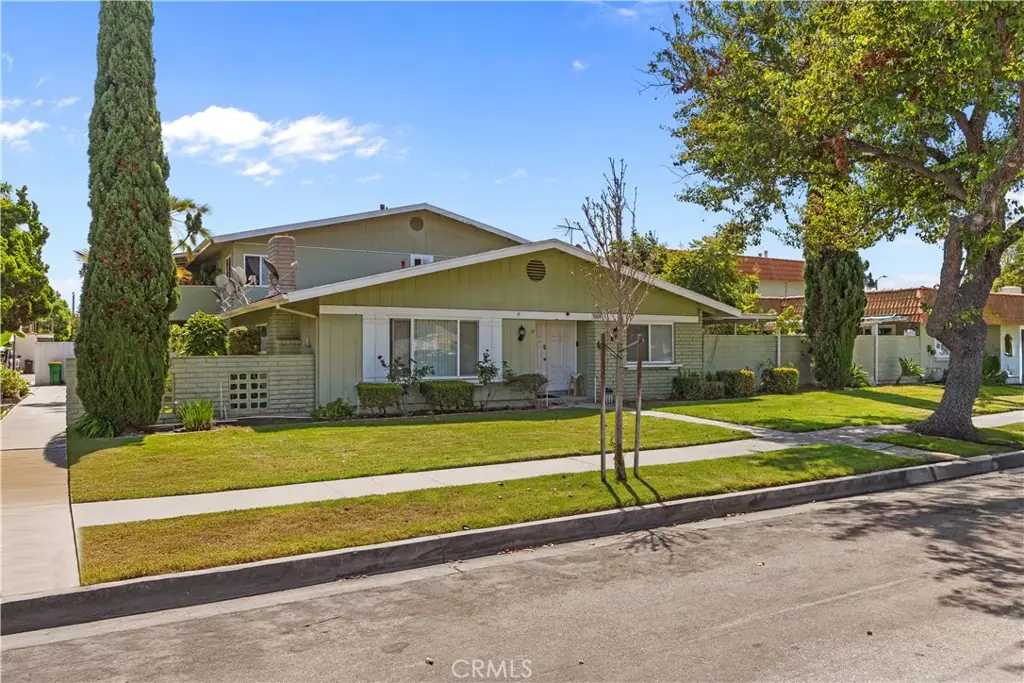 3102 Ginger Avenue, Costa Mesa, CA 92626 - #1