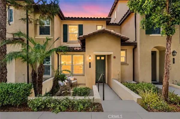 229 Dewdrop, Irvine, CA 92603