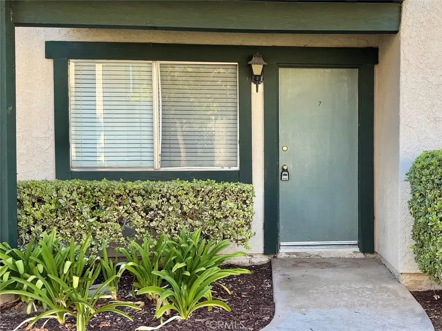 23216 Orange Ave #7, Lake Forest, CA 92630 - #2