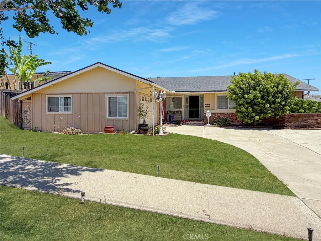 342 Ridgeway, San Buenaventura Ventura, CA 93004 - #1