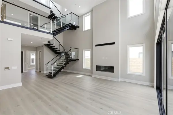 156 Apron, Irvine, CA 92618