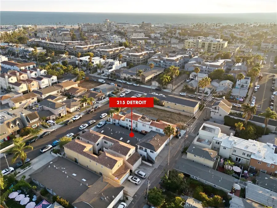 215 Detroit Avenue, Huntington Beach, CA 92648 - #2