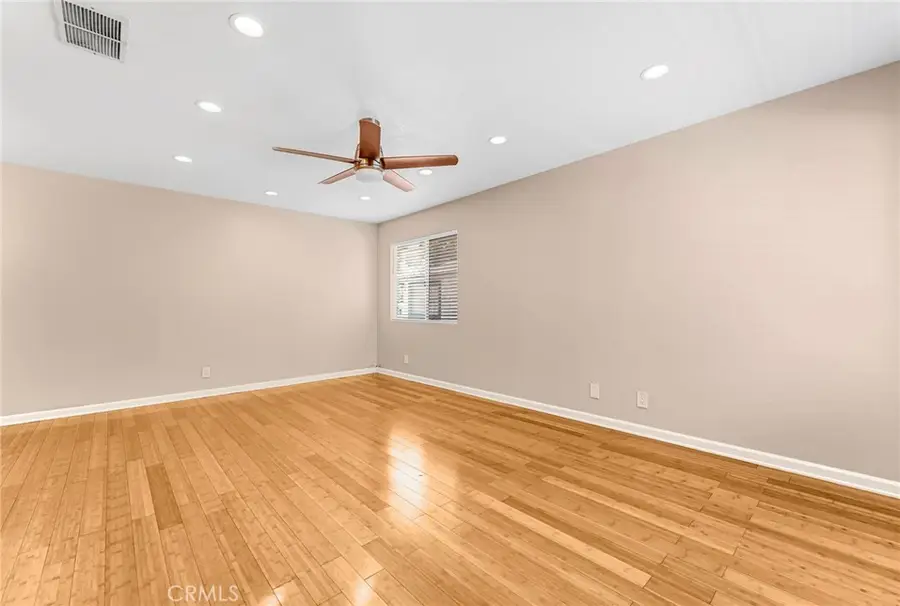 865 W 13th St #4, Azusa, CA 91702 - #3