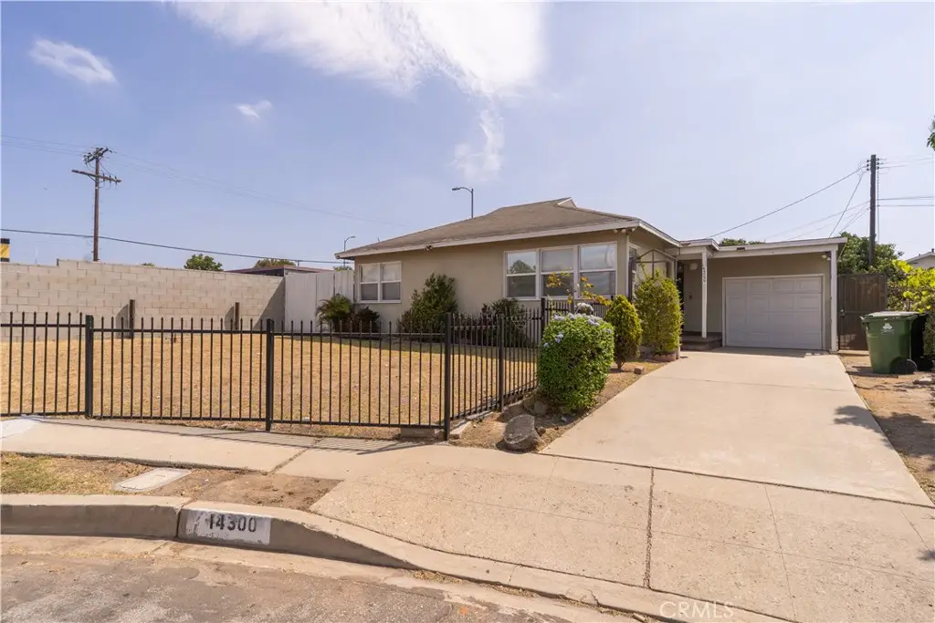 14300 S Ainsworth, Los Angeles, CA 90247 - #1