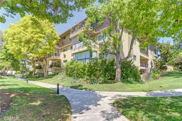 2381 Via Mariposa W #2B, Laguna Woods, CA 92637
