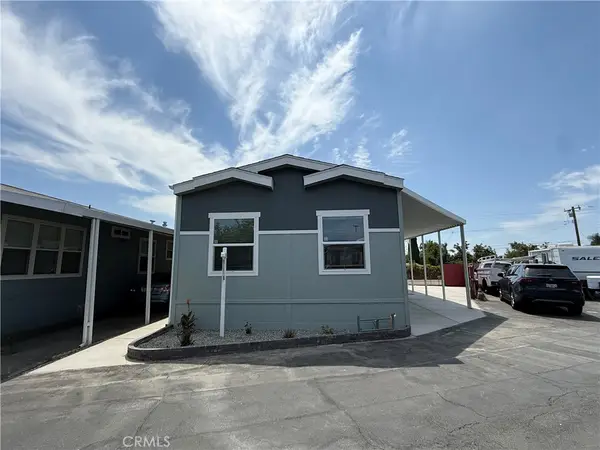 600 W Gladstone Street #22, Azusa, CA 91702