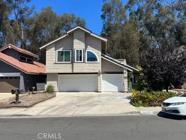 22625 Wood Shadow, Lake Forest, CA 92630