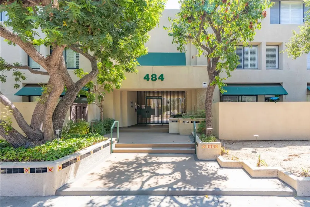 484 S Euclid #202, Pasadena, CA 91101 - #1