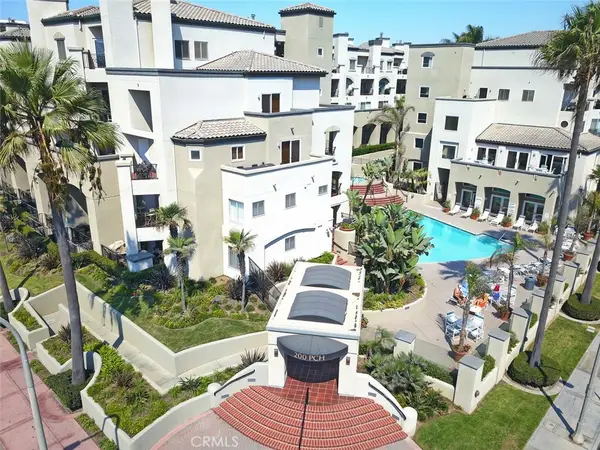 200 Pacific Coast Highway #329, Huntington Beach, CA 92648