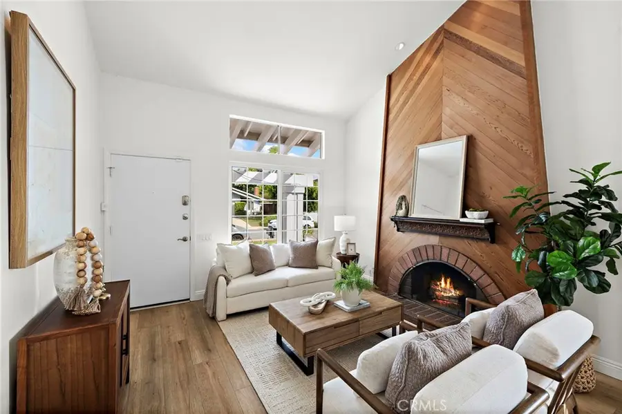 23321 Via Ronda, Mission Viejo, CA 92691 - #2