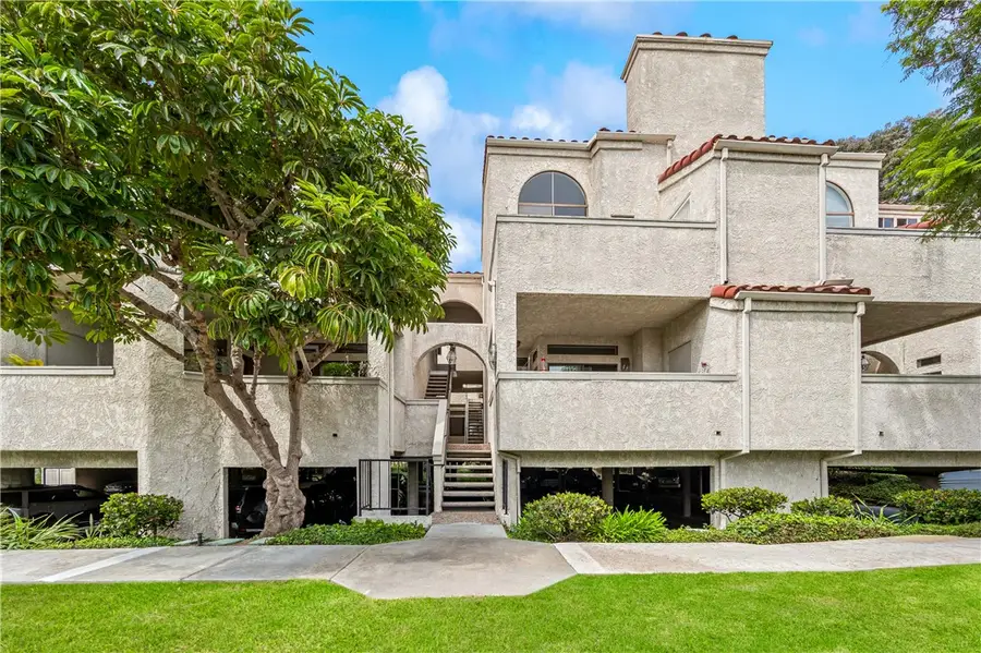 5071 Dorado Drive #106, Huntington Beach, CA 92649 - #3