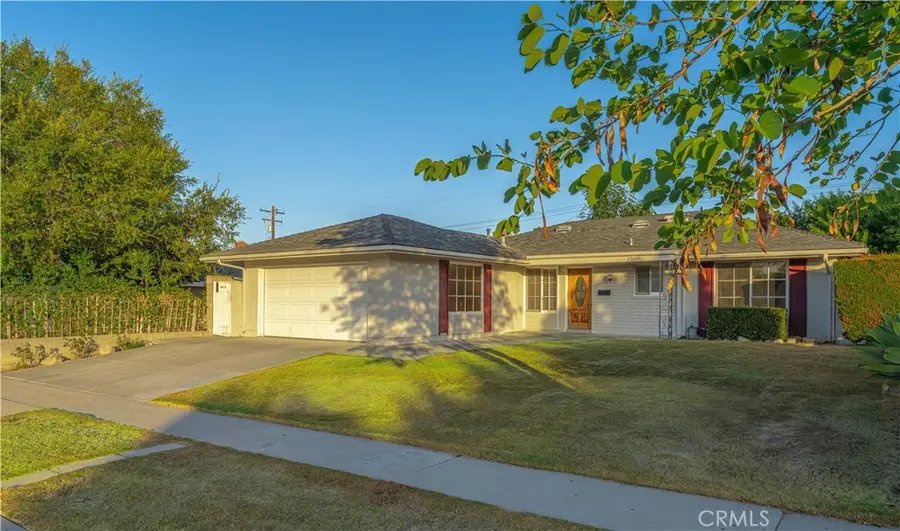 23051 Cavanaugh Road, Lake Forest, CA 92630 - #2