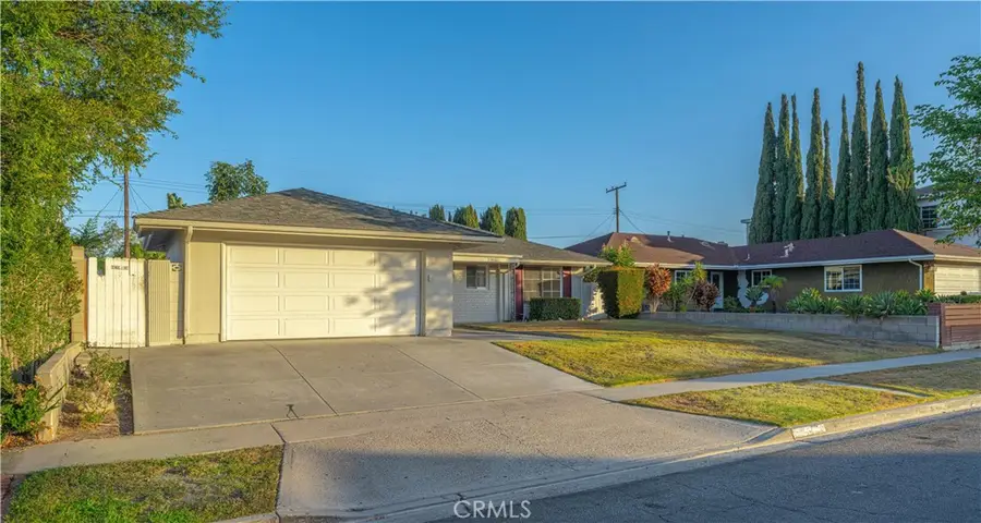 23051 Cavanaugh Road, Lake Forest, CA 92630 - #3