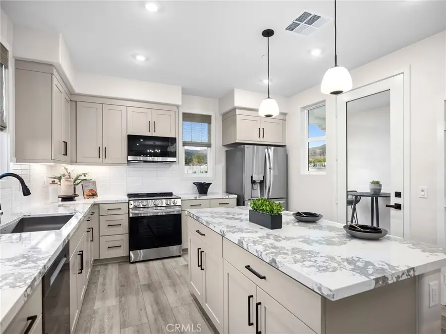 548 Gregory Way, Glendora, CA 91740 - #2