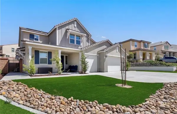 1905 Pienza Cir, Corona, CA 92882