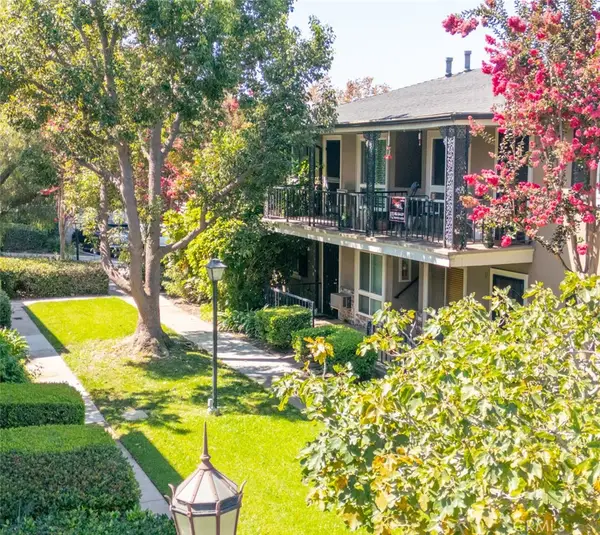 660 S Glassell #12, Orange, CA 92866