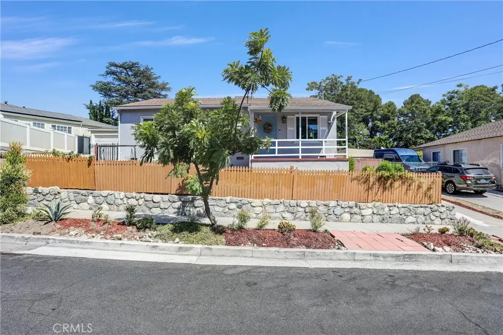4308 Cloud Avenue, La Crescenta, CA 91214 - #1