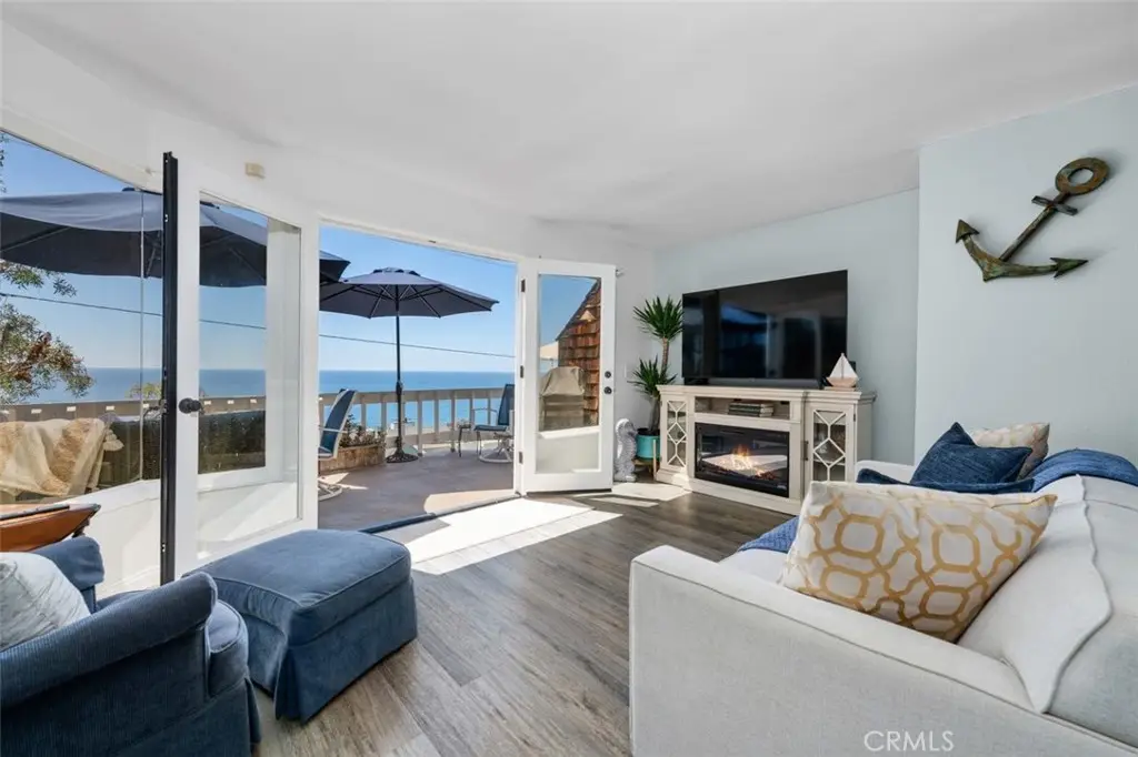 2430 Glenneyre, Laguna Beach, CA 92651 - #1