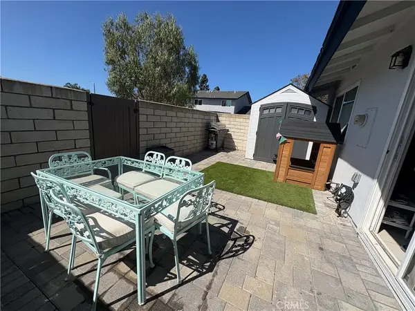 4713 Arena, Huntington Beach, CA 92649