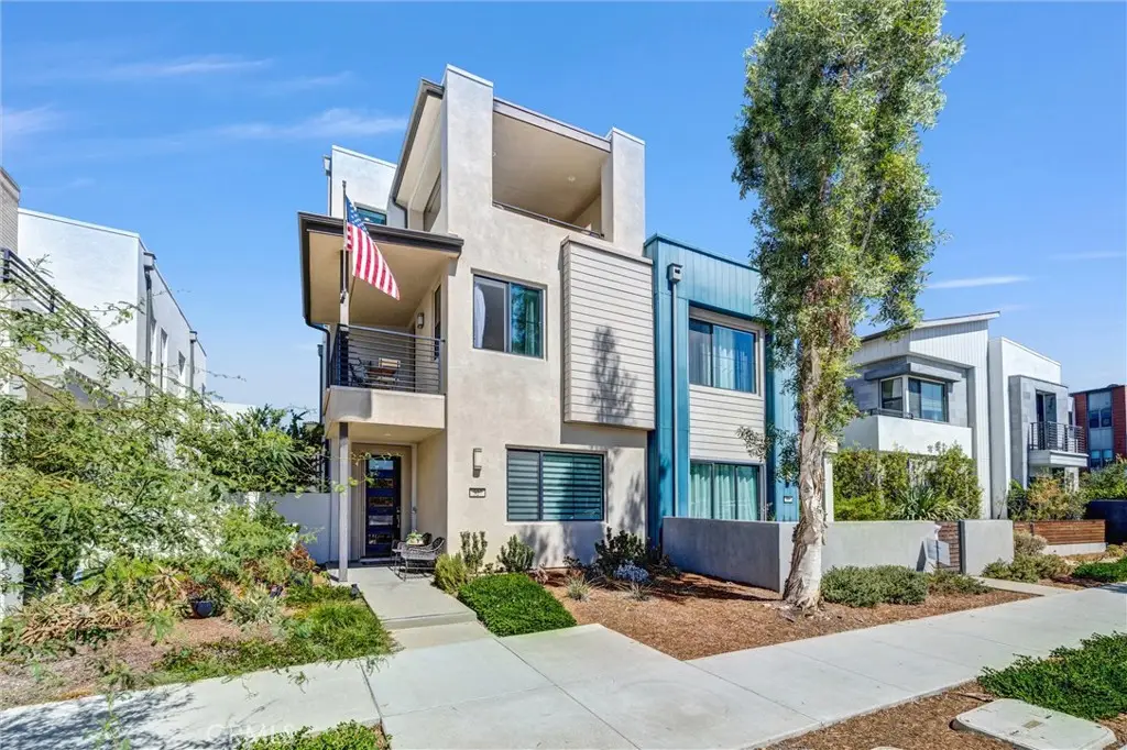 327 Novel, Irvine, CA 92618 - #1