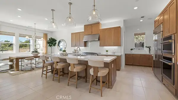 710 Ledgestone Drive, Santa Paula, CA 93060