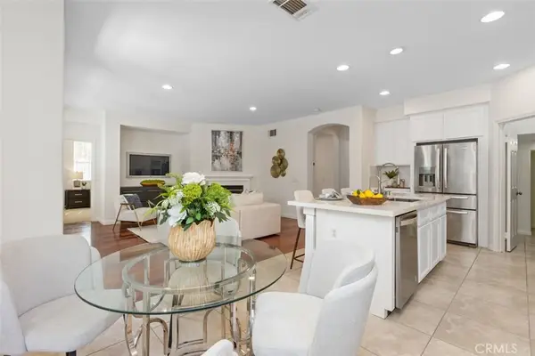 152 Treehouse, Irvine, CA 92603