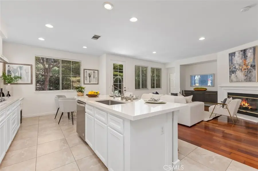 152 Treehouse, Irvine, CA 92603 - #2