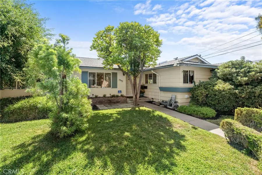 2040 W Embassy Ave, Anaheim, CA 92804 - #2