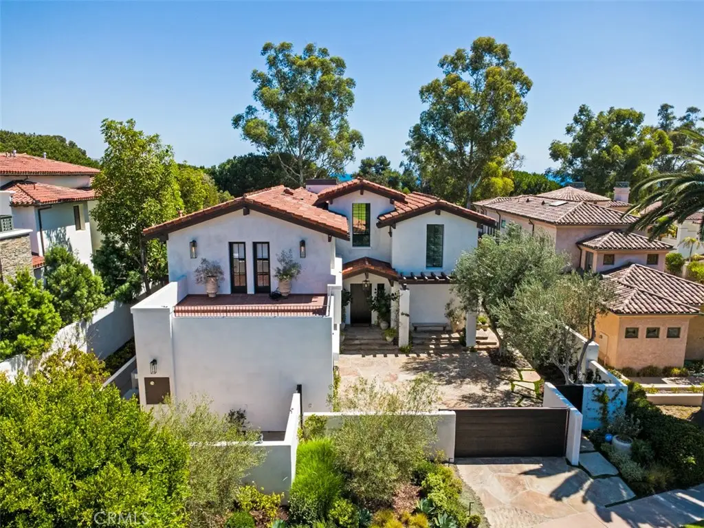 16 Pelican Point, Newport Coast, CA 92657 - #1