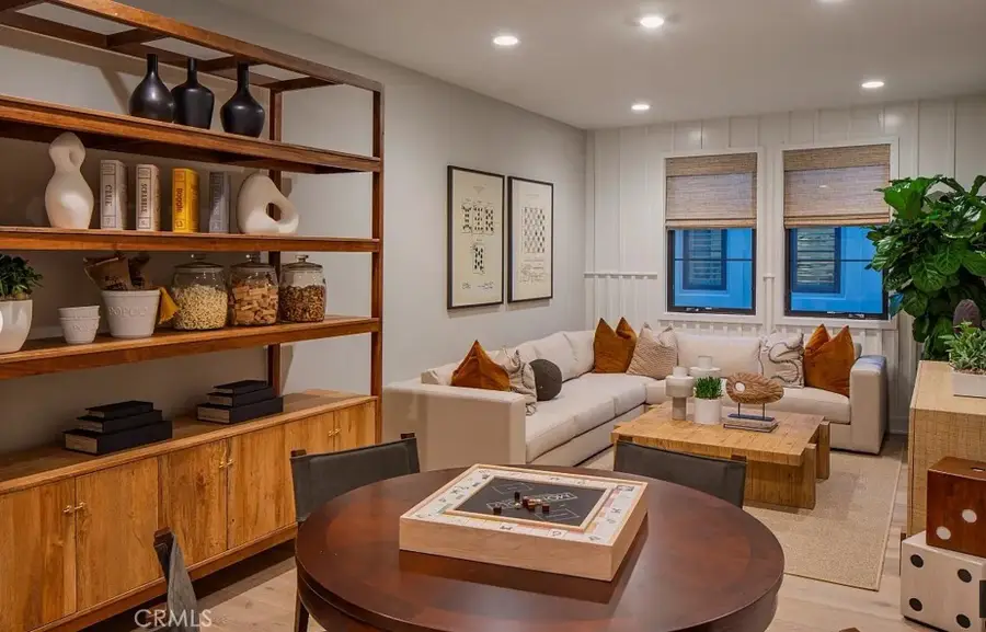 404 Milpas, Irvine, CA 92602 - #3