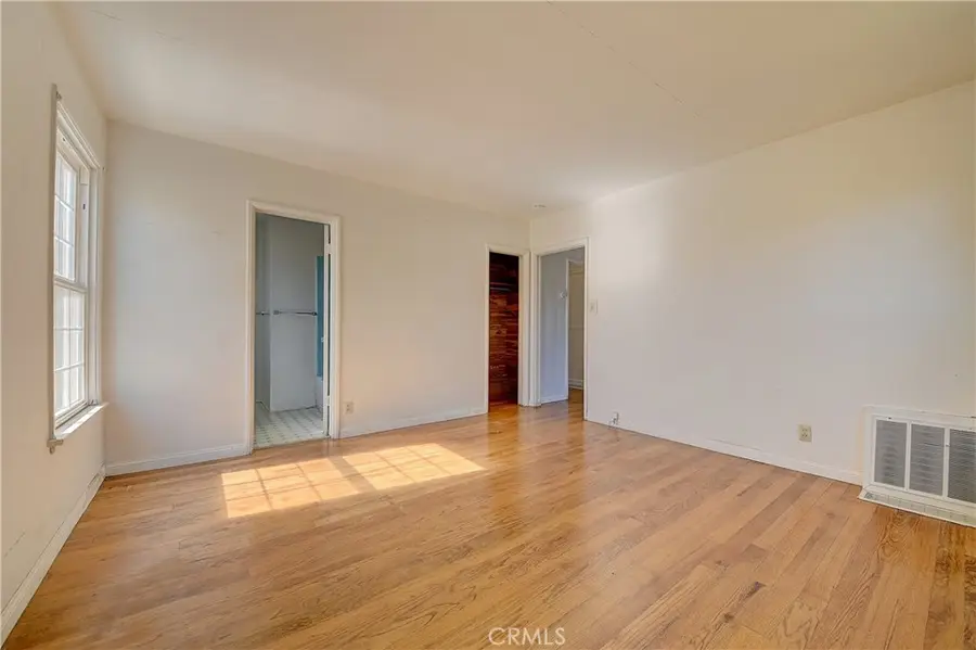 590 Seaview Street, Laguna Beach, CA 92651 - #3