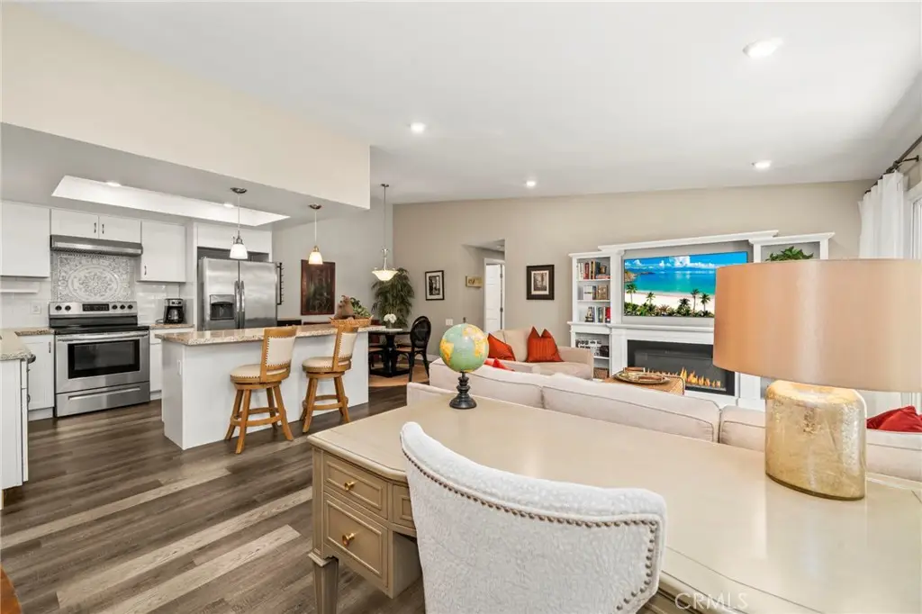 1 Via Castilla #Q, Laguna Woods, CA 92637 - #1