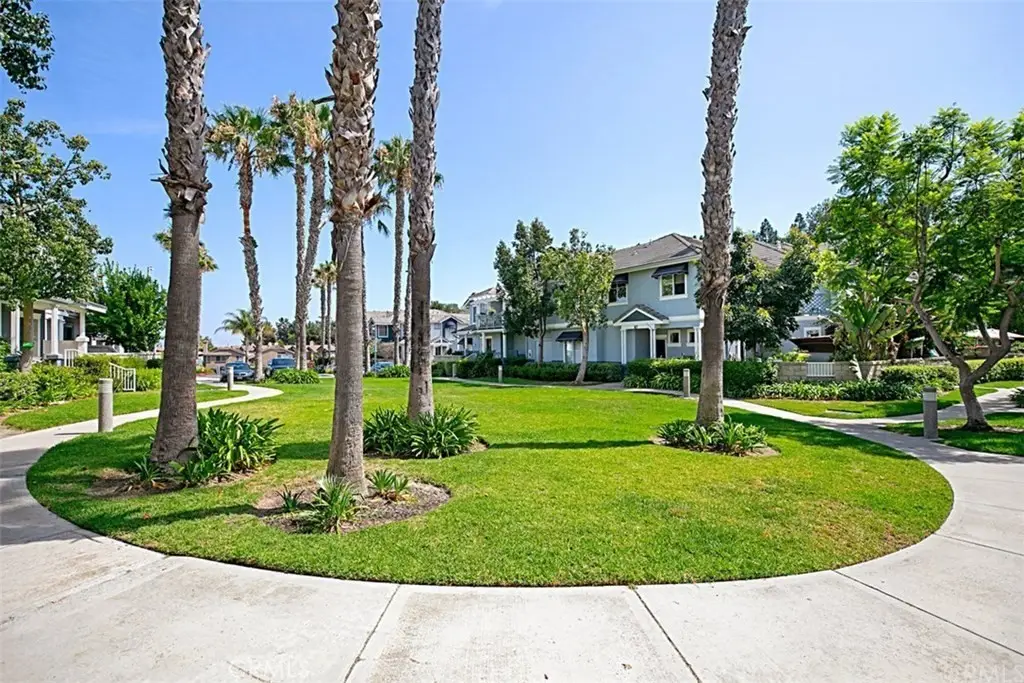 91 Carlsbad, Aliso Viejo, CA 92656 - #1