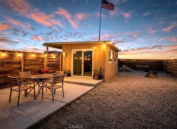 19 Easy Street, 29 Palms, CA 92277